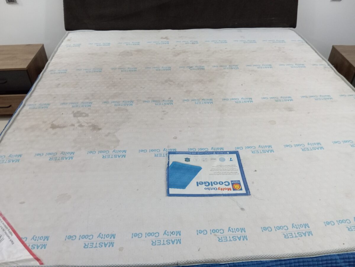 Bed mattress before cleaning